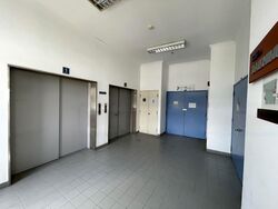 Lian Cheong Industrial Building (D19), Factory #480254001